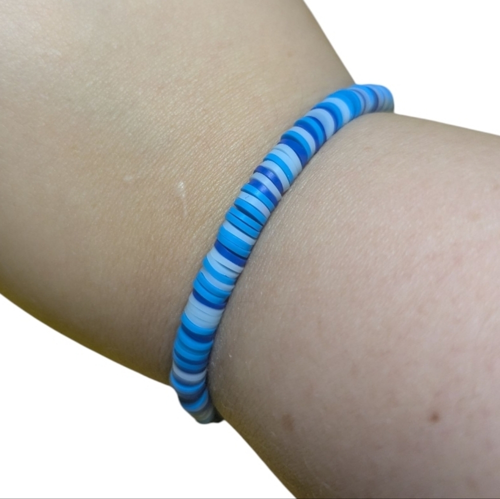 Handmade Bracelet Clay Beads NEW O/S Blue Stretchy Hand Crafted